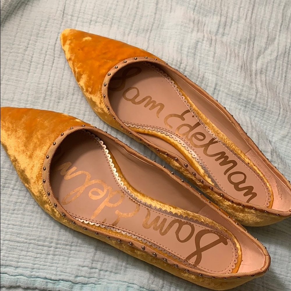 Mustard colored Rivera velvet flats